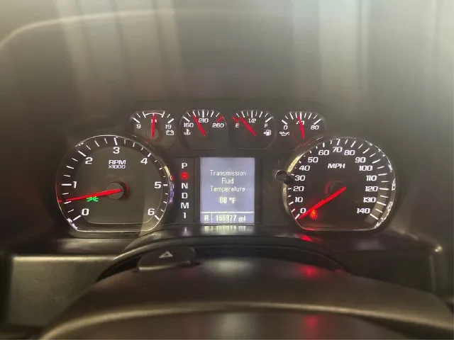 Chevrolet Silverado photo 22