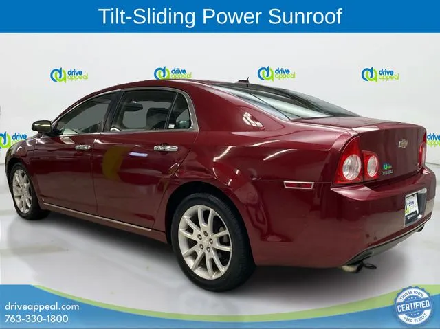 2009 Chevrolet Malibu LTZ photo 3