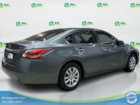 More photos of 2014 Nissan Altima 2.5 S at Drive Appeal Anoka, MN