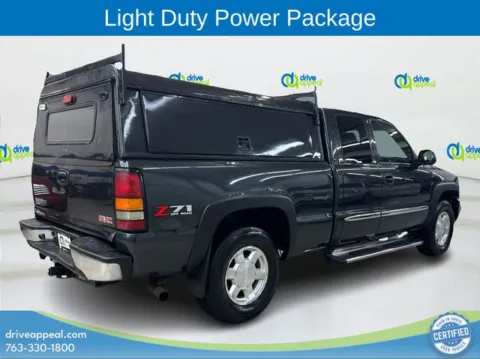 More photos of 2004 GMC Sierra 1500 SLE at Drive Appeal Anoka, MN