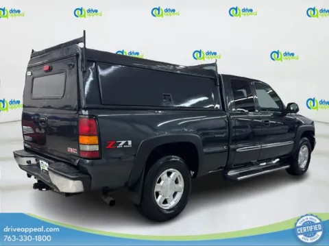 More photos of 2004 GMC Sierra 1500 SLE at Drive Appeal Anoka, MN