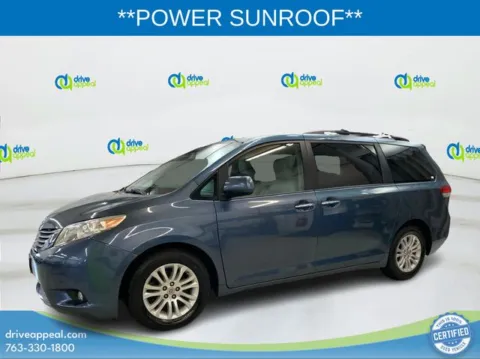 Blue 2013 Toyota Sienna XLE for sale in Anoka, MN