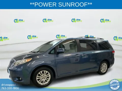 Blue 2013 Toyota Sienna XLE for sale in Anoka, MN
