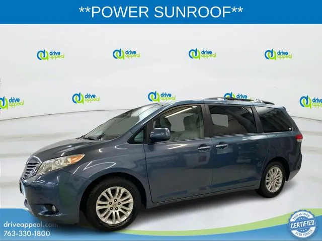 2013 Toyota Sienna XLE