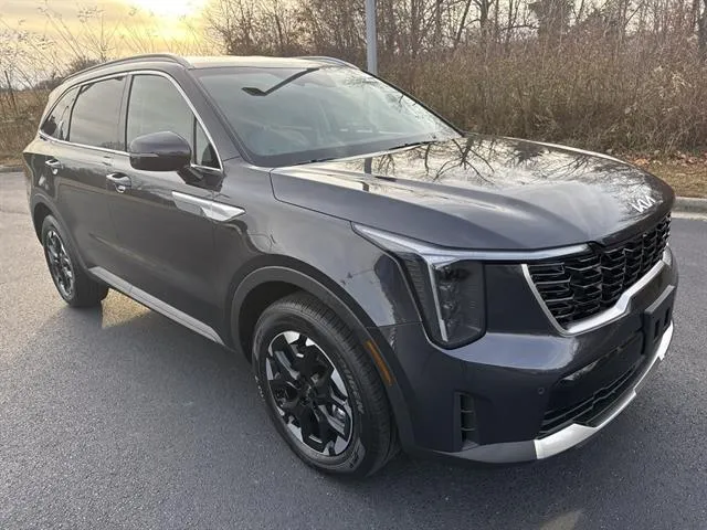2026 Kia Sorento S's photo