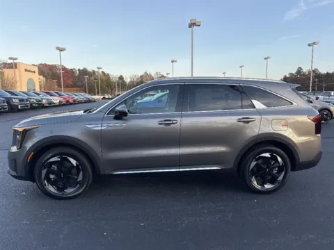 More photos of 2026 Kia Sorento Hybrid EX at Blackwell Kia, VA