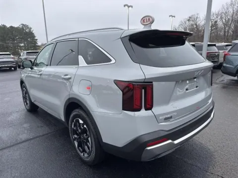 More photos of 2026 Kia Sorento S at Blackwell Kia, VA