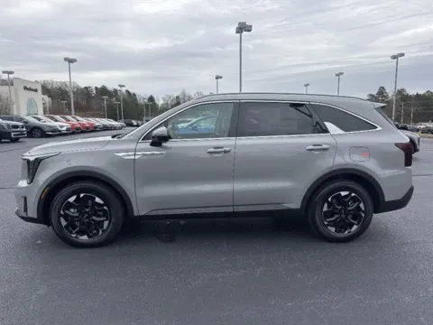 More photos of 2026 Kia Sorento S at Blackwell Kia, VA