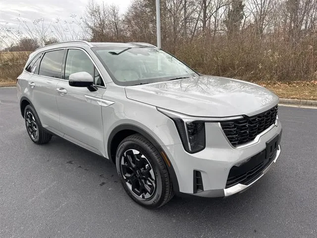 2026 Kia Sorento S's photo
