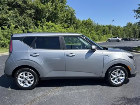 More photos of 2025 Kia Soul LX at Blackwell Kia, VA