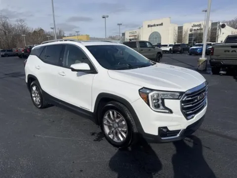 White 2022 GMC Terrain SLT for sale in Danville, VA