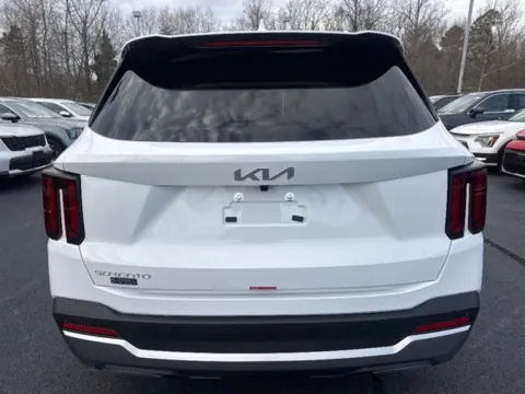 More photos of 2026 Kia Sorento S at Blackwell Kia, VA
