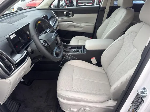 2026 Kia Sorento S - Photo 6