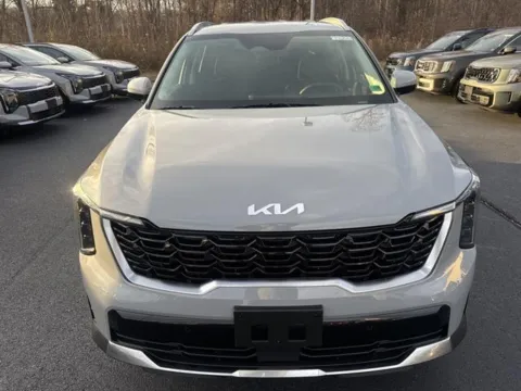Photos of 2026 Kia Sorento 4DR FWD S for sale in Danville, VA at Blackwell Kia