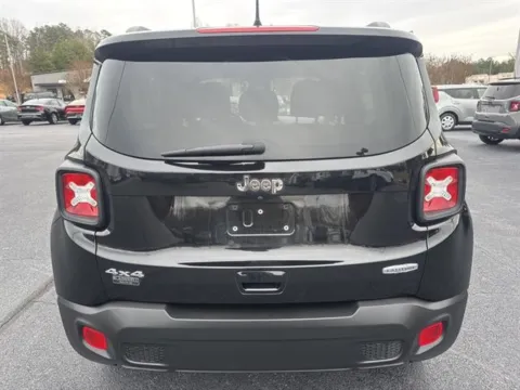 More photos of 2020 Jeep Renegade Latitude at Blackwell Kia, VA