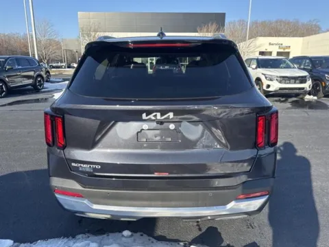 More photos of 2026 Kia Sorento S at Blackwell Kia, VA