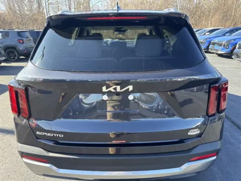 More photos of 2026 Kia Sorento S at Blackwell Kia, VA