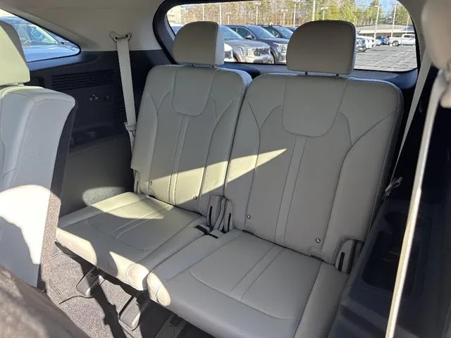 2026 Kia Sorento S - Photo 17