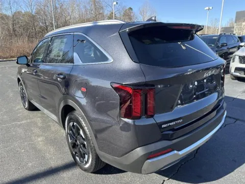 More photos of 2026 Kia Sorento S at Blackwell Kia, VA