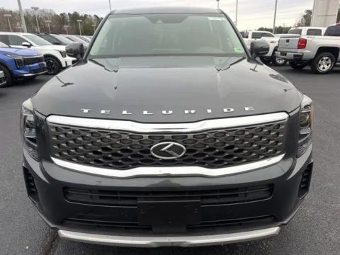 Photos of 2020 Kia Telluride LX for sale in Danville, VA at Blackwell Kia