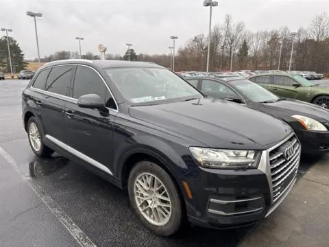 Blue 2017 Audi Q7 3.0T quattro Premium Plus for sale in Danville, VA