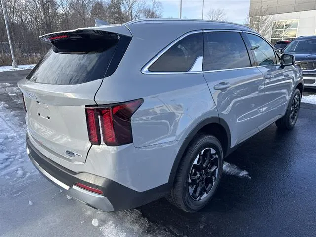 2026 Kia Sorento S - Photo 6