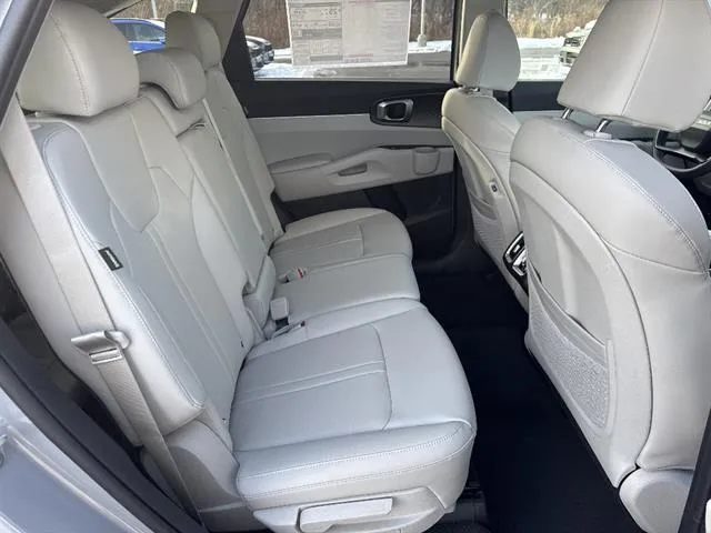 2026 Kia Sorento S - Photo 13