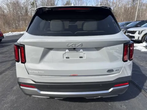 More photos of 2026 Kia Sorento S at Blackwell Kia, VA