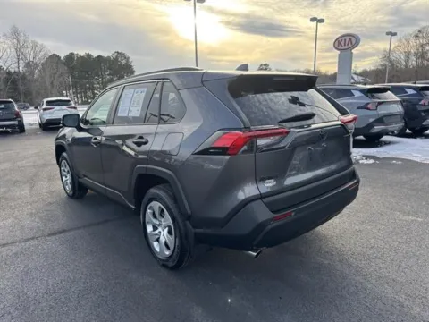 More photos of 2021 Toyota RAV4 LE at Blackwell Kia, VA