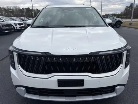 Photos of 2026 Kia Carnival LXS for sale in Danville, VA at Blackwell Kia