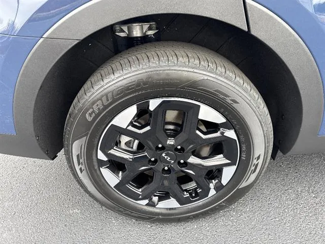 2026 Kia Sorento S - Photo 8
