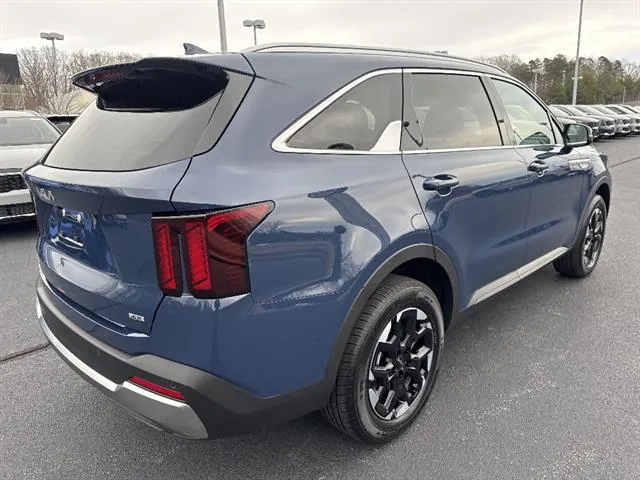 2026 Kia Sorento S - Photo 6