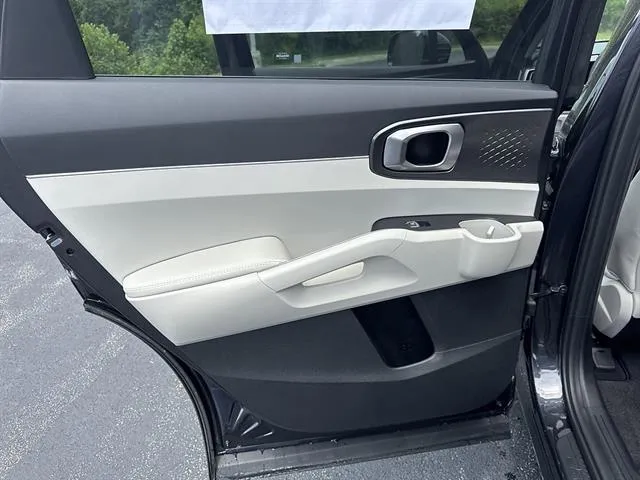 2026 Kia Sorento S - Photo 13