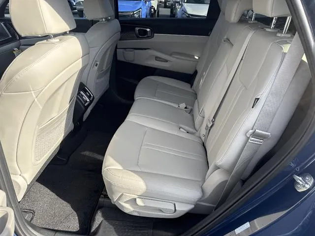 2026 Kia Sorento S - Photo 17