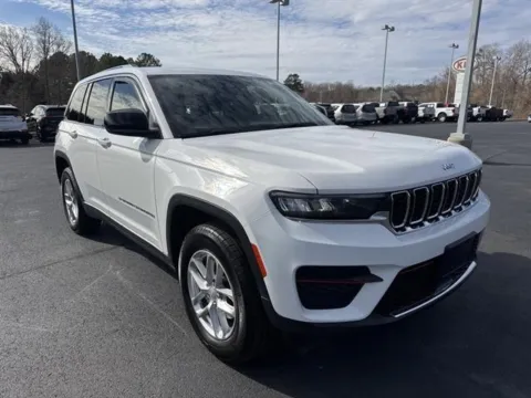 White 2023 Jeep Grand Cherokee Laredo X for sale in Danville, VA
