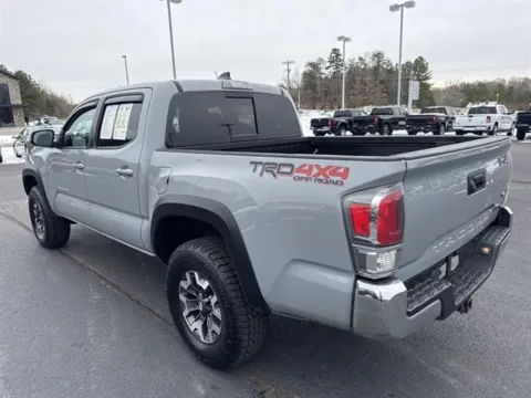 More photos of 2020 Toyota Tacoma TRD Off-Road at Blackwell Kia, VA
