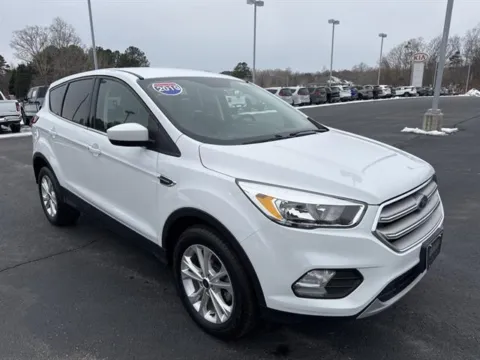 White 2019 Ford Escape SE for sale in Danville, VA