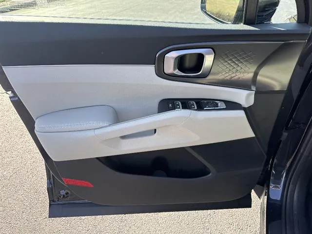 2026 Kia Sorento S - Photo 7