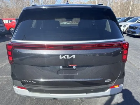 More photos of 2026 Kia Carnival EX at Blackwell Kia, VA