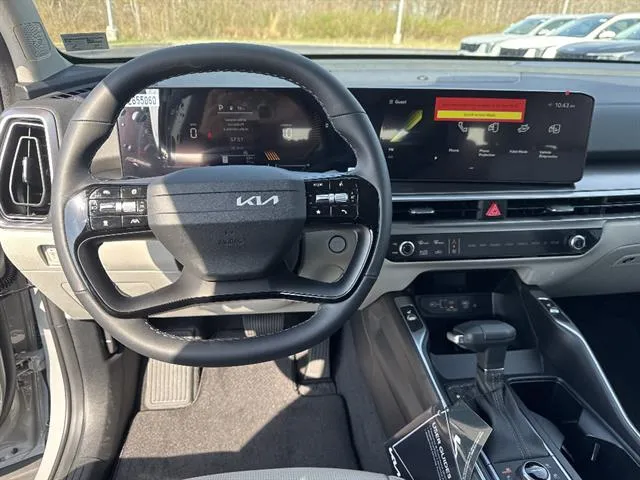 2026 Kia Sorento S - Photo 10