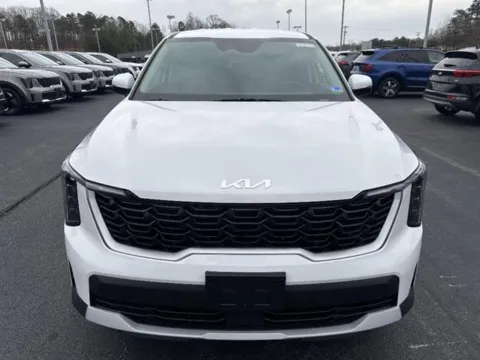 Photos of 2026 Kia Sorento LX for sale in Danville, VA at Blackwell Kia