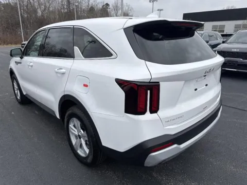 More photos of 2026 Kia Sorento LX at Blackwell Kia, VA