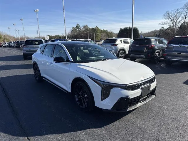 White 2026 Kia K4 Hatchback GT-Line Turbo for sale in Danville, VA
