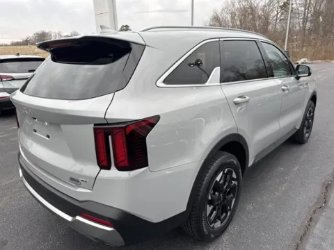More photos of 2026 Kia Sorento S at Blackwell Kia, VA