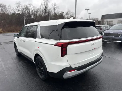 More photos of 2026 Kia Carnival LXS at Blackwell Kia, VA