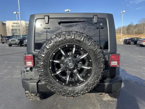 More photos of 2016 Jeep Wrangler Unlimited Sahara at Blackwell Kia, VA