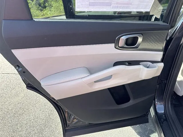 2026 Kia Sorento S - Photo 13