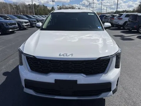 Photos of 2026 Kia Sorento LX for sale in Danville, VA at Blackwell Kia