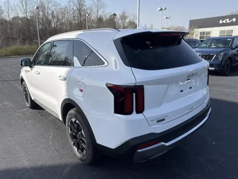 More photos of 2026 Kia Sorento S at Blackwell Kia, VA