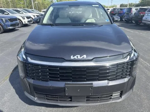 Photos of 2026 Kia Sportage EX for sale in Danville, VA at Blackwell Kia